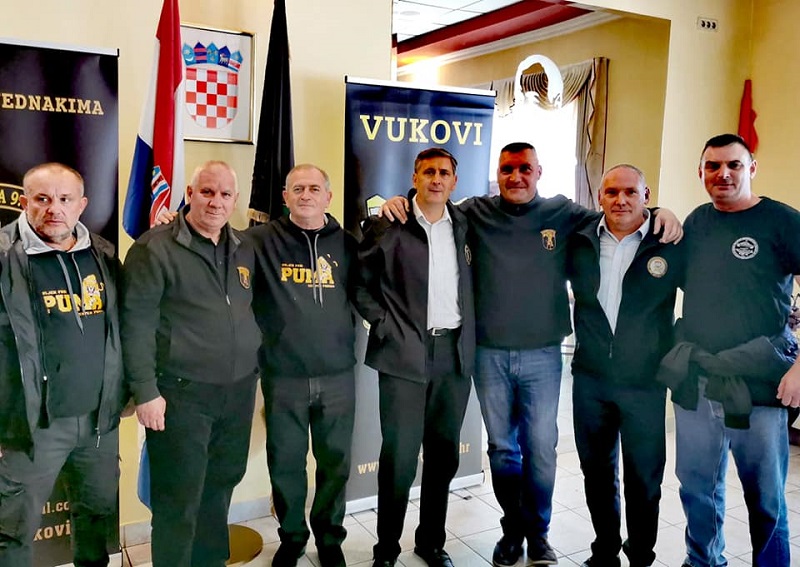 2019 11 11 Vukovi9